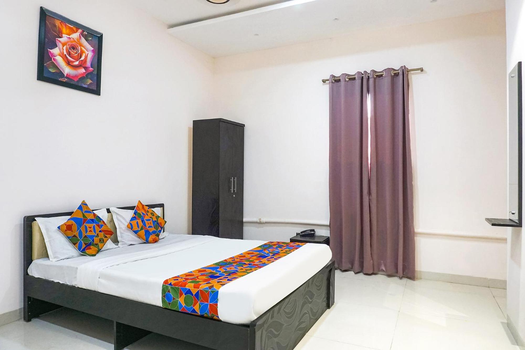 Fabhotel Rachana Residency - Nr Shivaji Nagar Metro Station Пуна Экстерьер фото